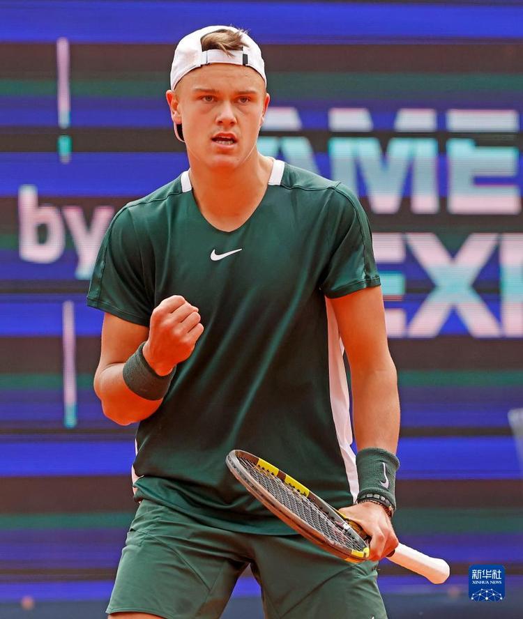 队拥有更多 队拥有更多