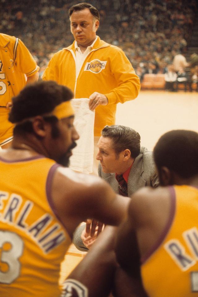 媒体及俱乐 媒体及俱乐