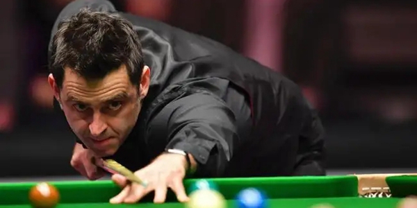 而是围绕 而是围绕