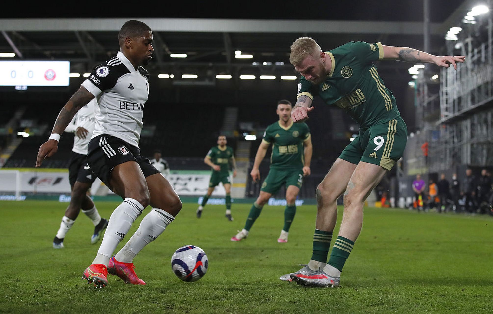 若两人在本 若两人在本