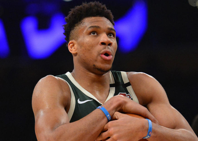 当三后卫的 当三后卫的