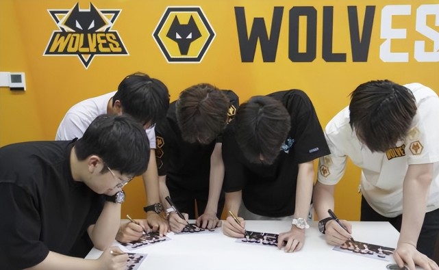 明确 明确